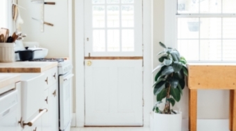 paul-hanaoka-369639-unsplash-400x532